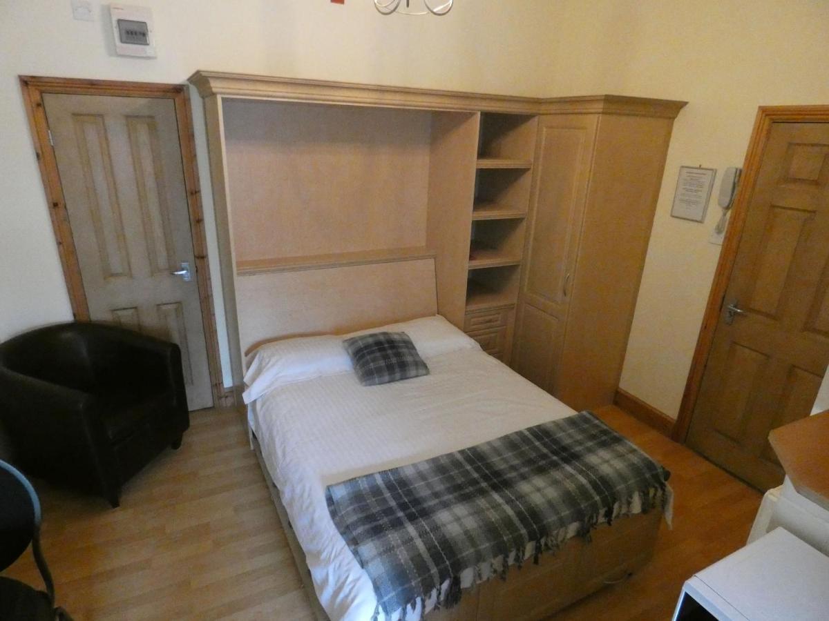 Hurst Dene Bed & Breakfast